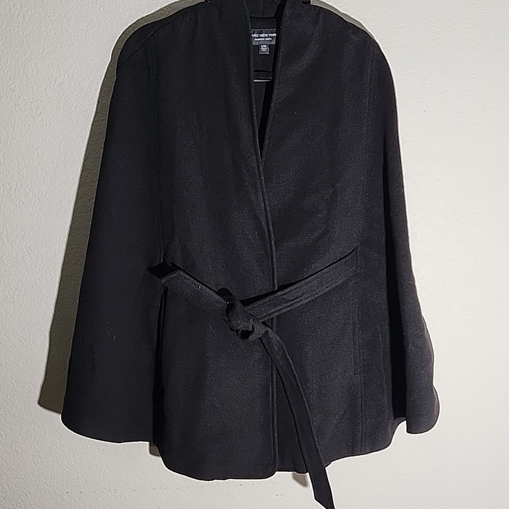 Marc New York Cape Andrew Mark black cape size L / XL
